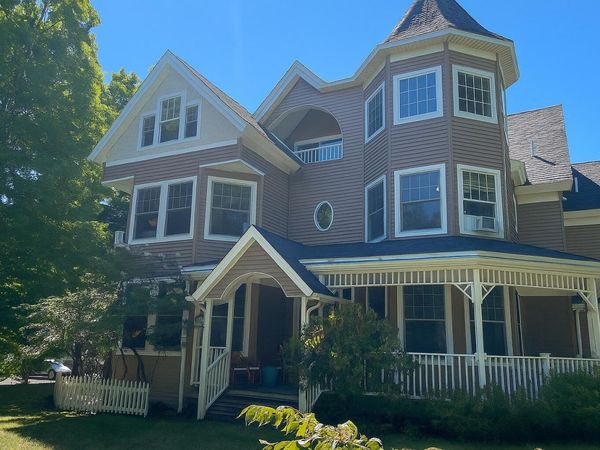 2 Mountain Avenue, Bar Harbor, ME 04609