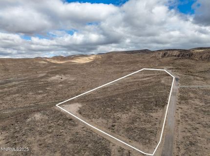 1125 Ruby Avenue, Silver Springs, NV 89429 Photo