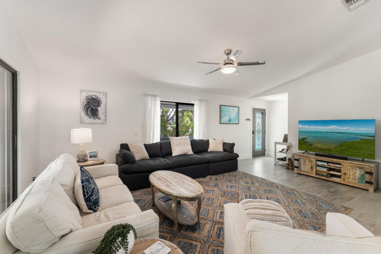 81 Jean La Fitte Drive, Key Largo, FL 33037 Photo