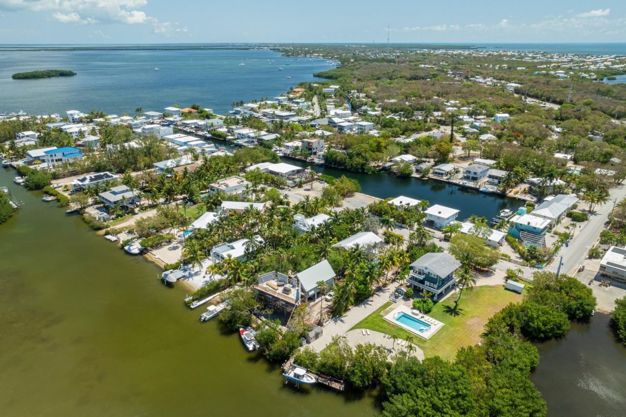 81 Jean La Fitte Drive, Key Largo, FL 33037 Photo