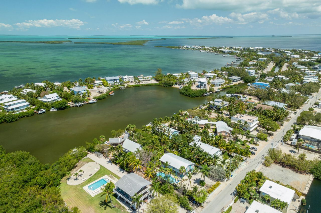 81 Jean La Fitte Drive, Key Largo, FL 33037 Photo