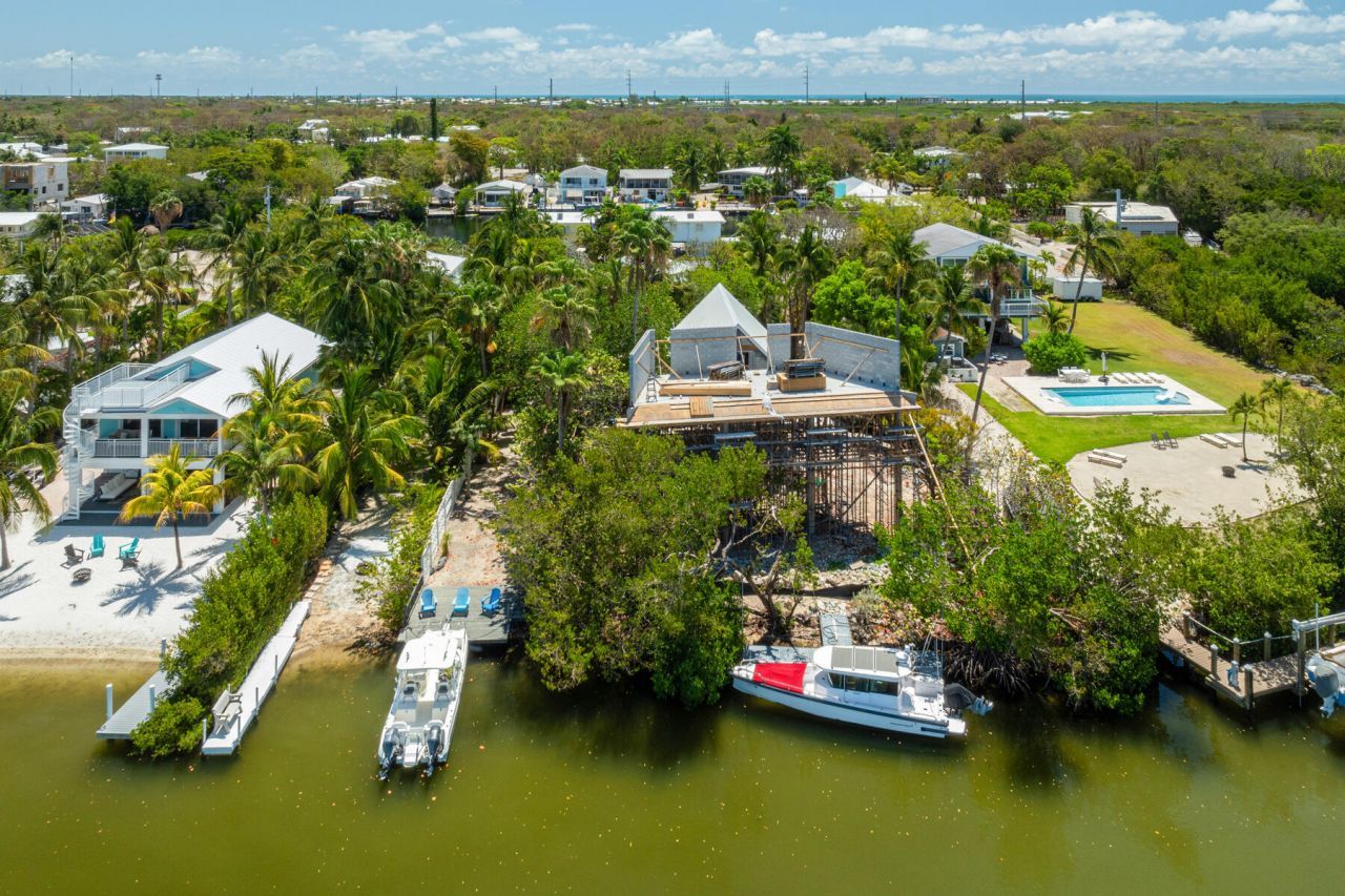 81 Jean La Fitte Drive, Key Largo, FL 33037 Photo