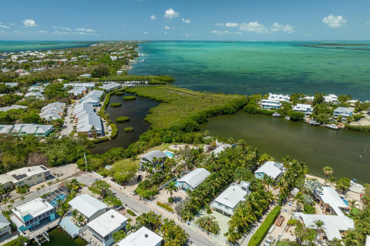 81 Jean La Fitte Drive, Key Largo, FL 33037 Photo