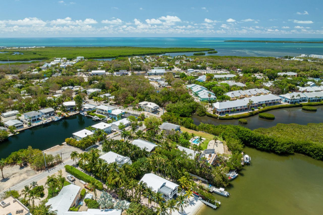 81 Jean La Fitte Drive, Key Largo, FL 33037 Photo