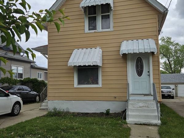 315 Vandalia Street, Elgin, IL 60123