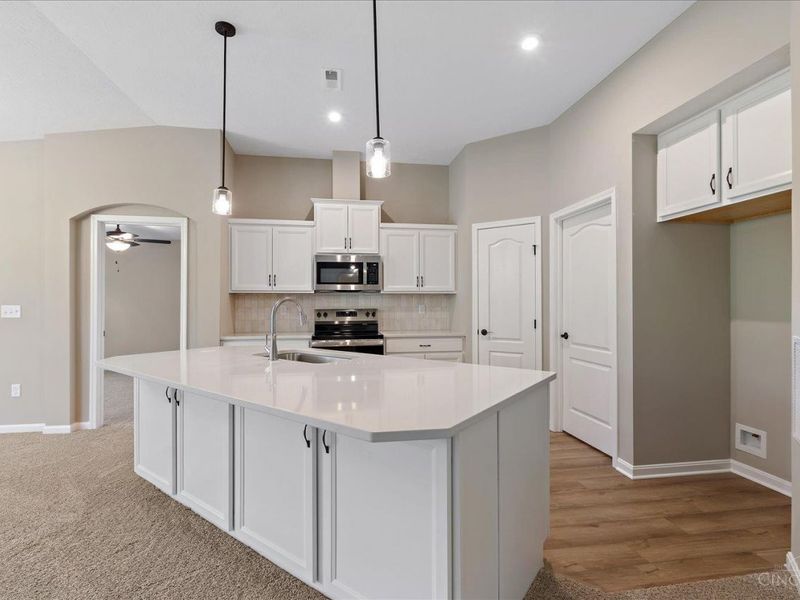 547 Tradition Ridge, Unit 81301, Union Twp, OH 45245 Photo 2