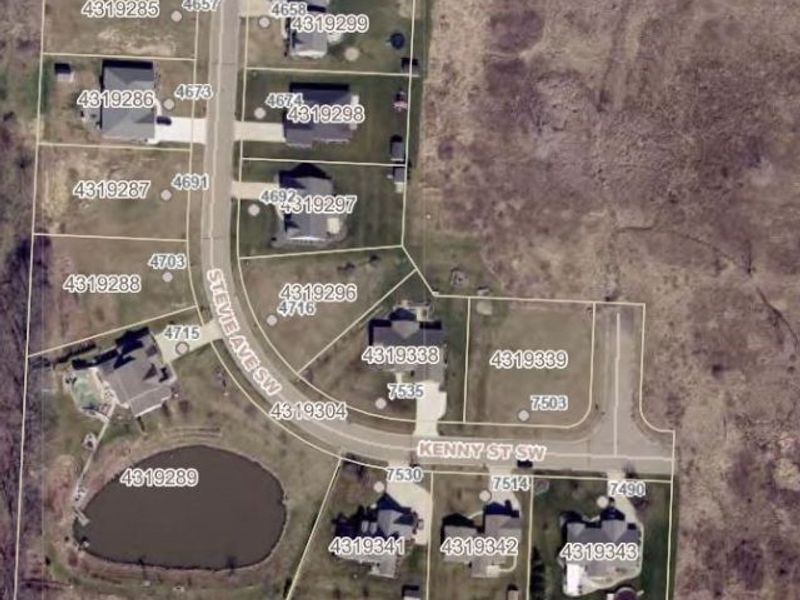 4703 Stevie Avenue SW, Massillon, OH 44646 Photo 5