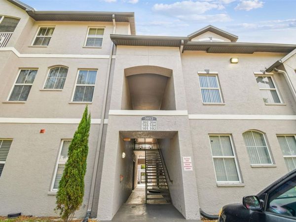 5052 SUNRIDGE PALMS DRIVE, Unit 102, TAMPA, FL 33617