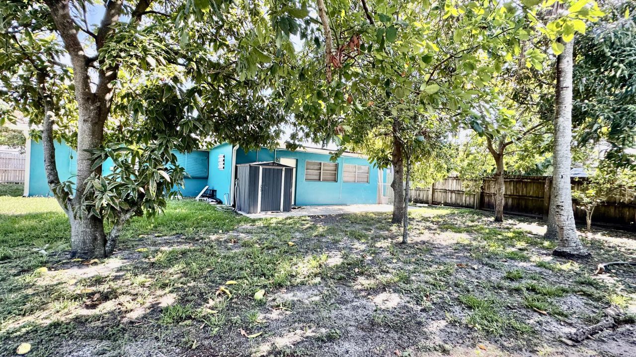 629 Troy Boulevard, West Palm Beach, FL 33409 Photo