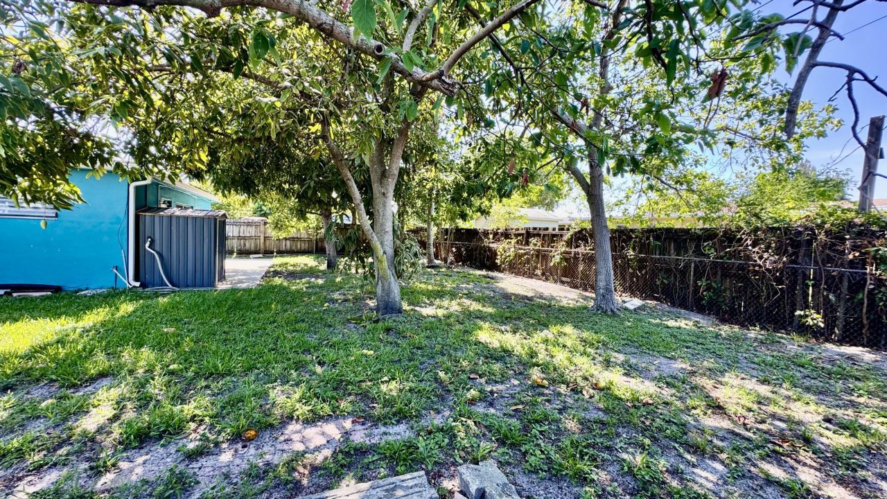 629 Troy Boulevard, West Palm Beach, FL 33409 Photo