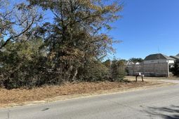 1096 Bee Hive Rd. photo 4