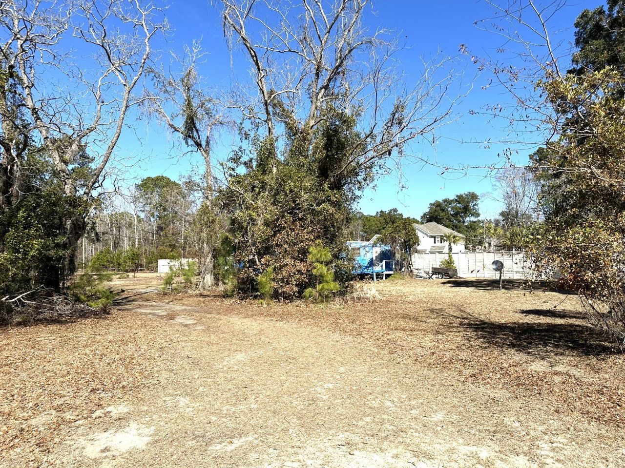 1096 Bee Hive Rd. Photo 6