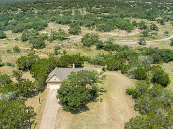 448 Western, Bandera, TX 78003
