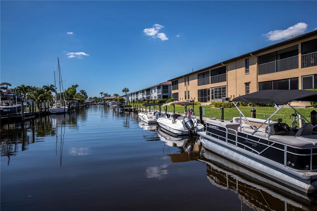 232 Cape Coral Parkway E, Unit 105, Cape Coral, FL 33904 Photo