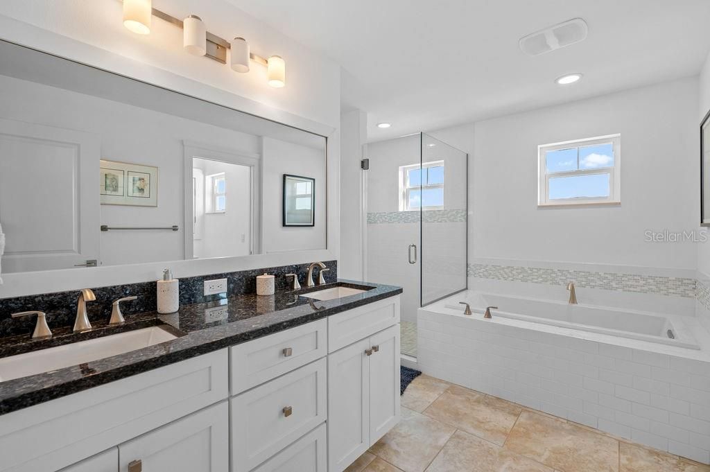 704 Gladiolus Street, Anna Maria, FL 34216 Photo