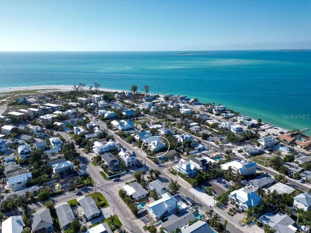 704 Gladiolus Street, Anna Maria, FL 34216 Photo