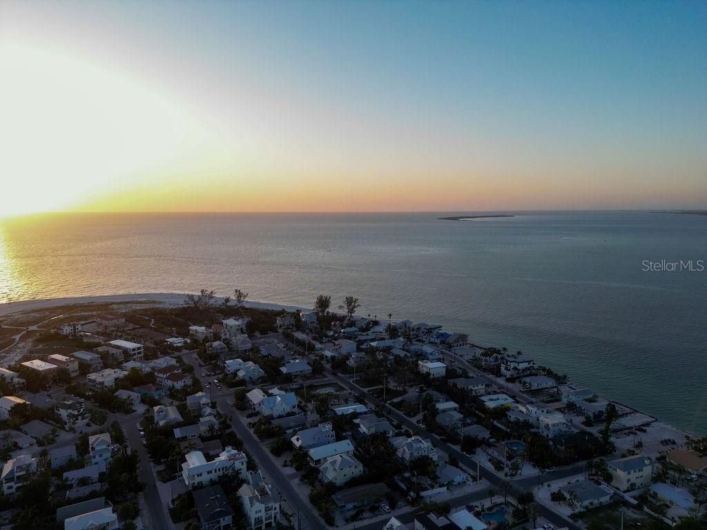 704 Gladiolus Street, Anna Maria, FL 34216 Photo