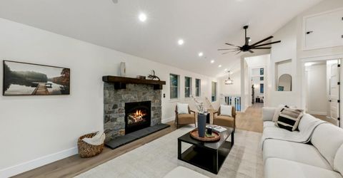 2051 Nez Perce Drive, South Lake Tahoe, CA 96150 Photo