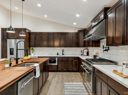 2051 Nez Perce Drive, South Lake Tahoe, CA 96150 Photo