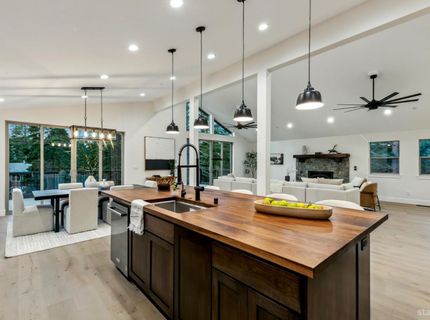 2051 Nez Perce Drive, South Lake Tahoe, CA 96150 Photo