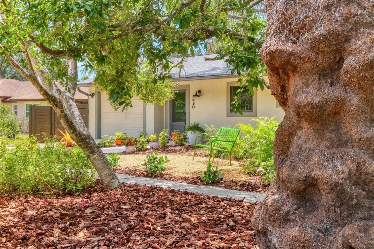 3940 Brookside Drive, Sarasota, FL 34231 Photo