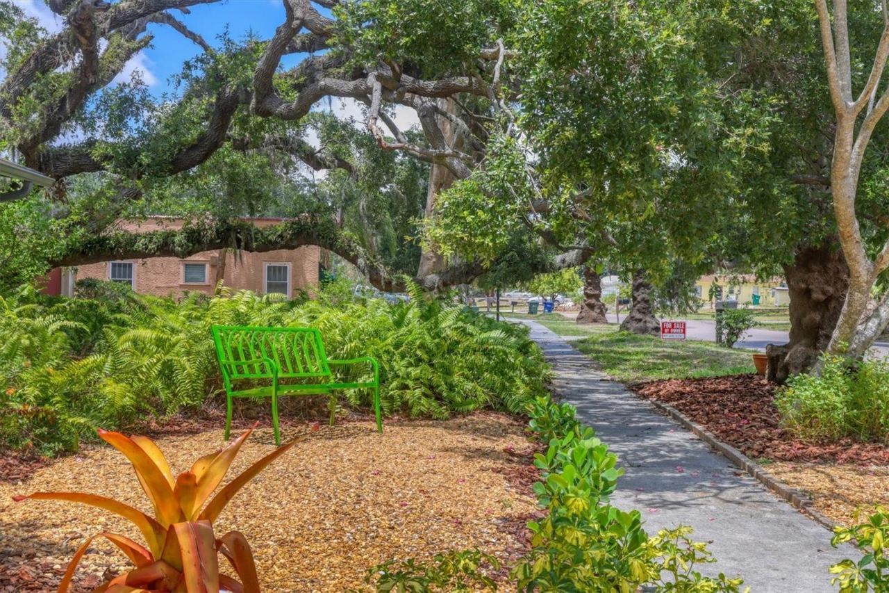 3940 Brookside Drive, Sarasota, FL 34231 Photo