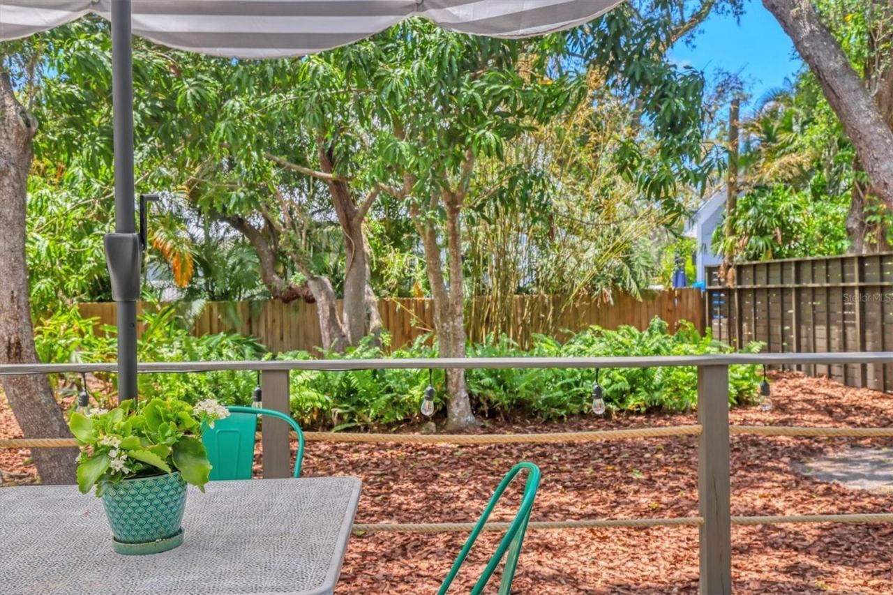 3940 Brookside Drive, Sarasota, FL 34231 Photo