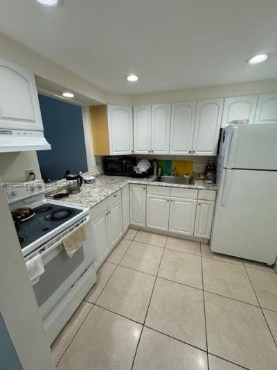 2001 Atlantic Shores Blvd, Unit 105, Hallandale Beach, FL 33009 Photo