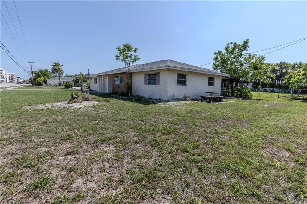 4646 Palm Tree Blvd, Cape Coral, FL 33904 Photo