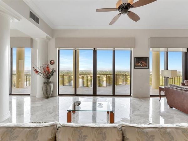 14300 Riva Del Lago DR, Unit 2103, FORT MYERS, FL 33907