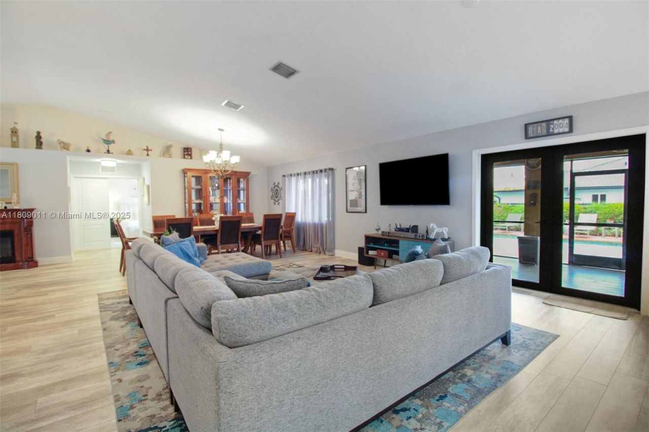 17375 SW 282nd St, Homestead, FL 33030 Photo