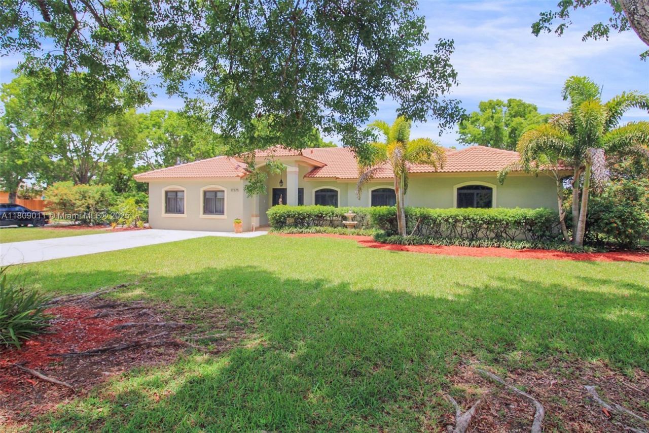 17375 SW 282nd St, Homestead, FL 33030 Photo
