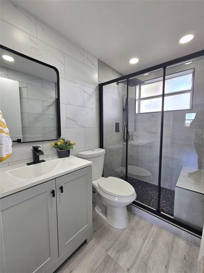1490 NW 43rd Ave, Unit 301, Lauderhill, FL 33313 Photo