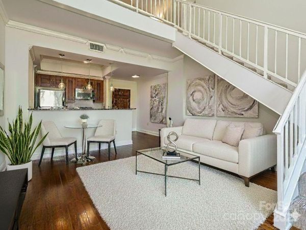 300 W 5th Street, Unit 723, Charlotte, NC 28202