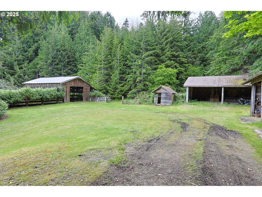 Property Image 38