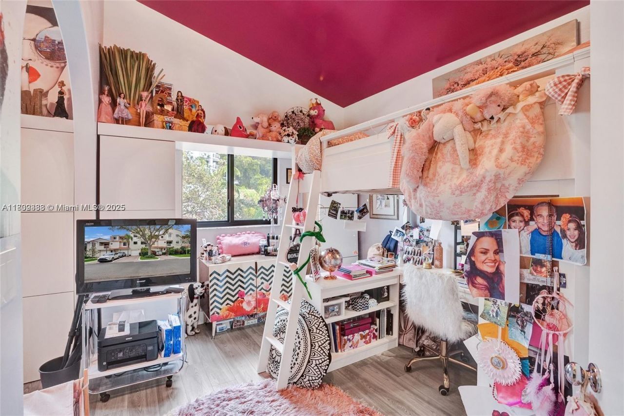 21388 Marina Cove Cir, Unit 13-G, Aventura, FL 33180 Photo