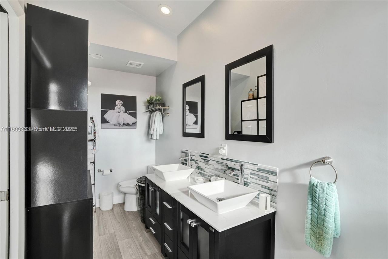 21388 Marina Cove Cir, Unit 13-G, Aventura, FL 33180 Photo