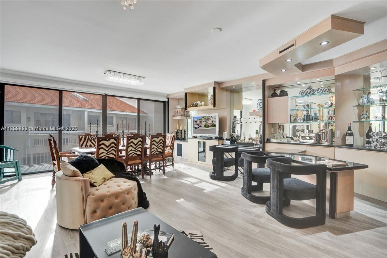 21388 Marina Cove Cir, Unit 13-G, Aventura, FL 33180 Photo