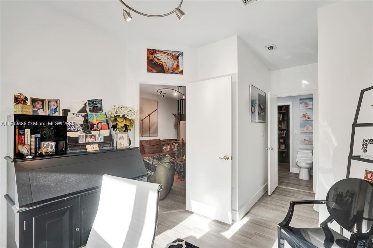 21388 Marina Cove Cir, Unit 13-G, Aventura, FL 33180 Photo