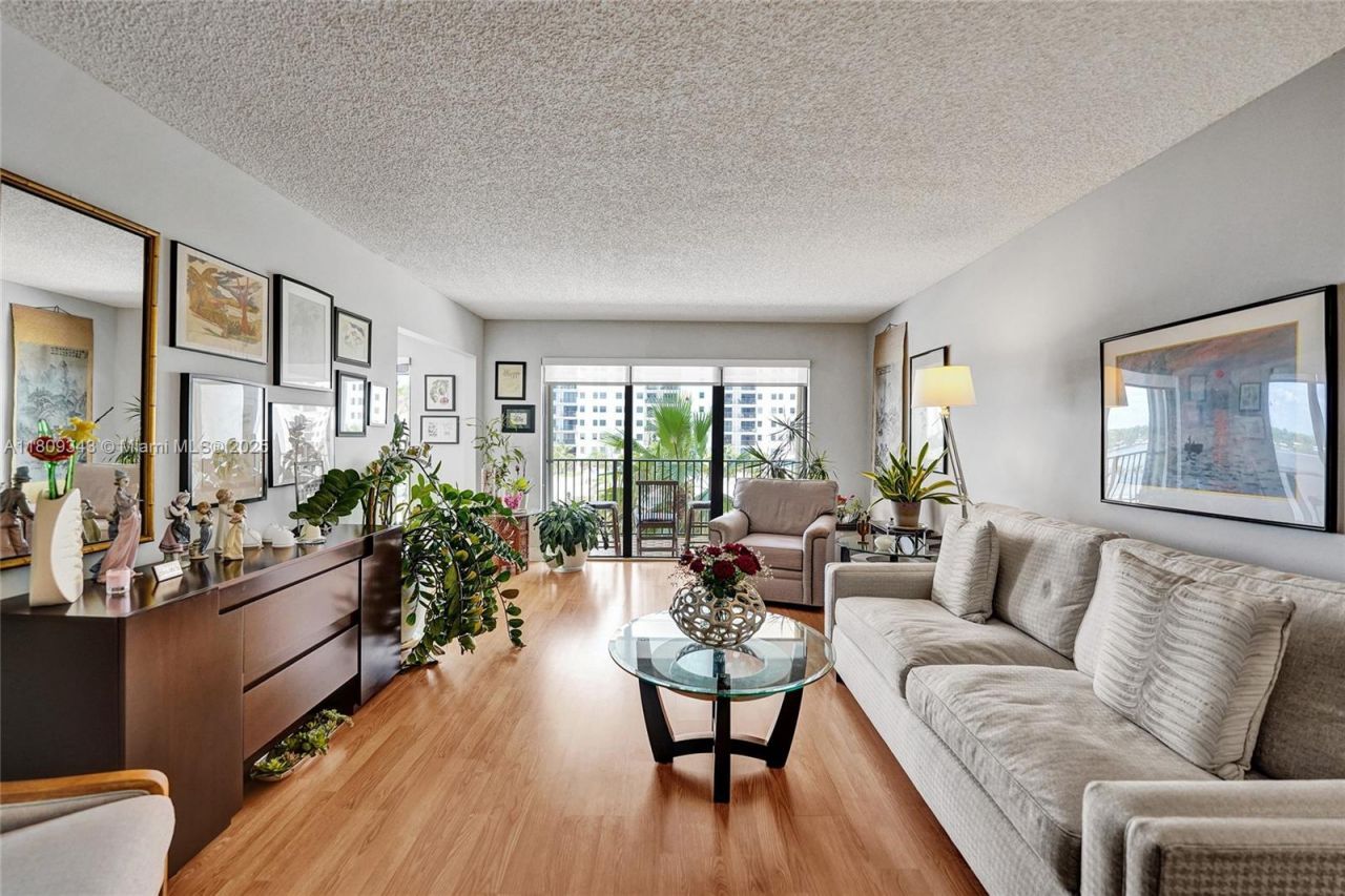 1201 S Ocean Dr, Unit 609S, Hollywood, FL 33019 Photo