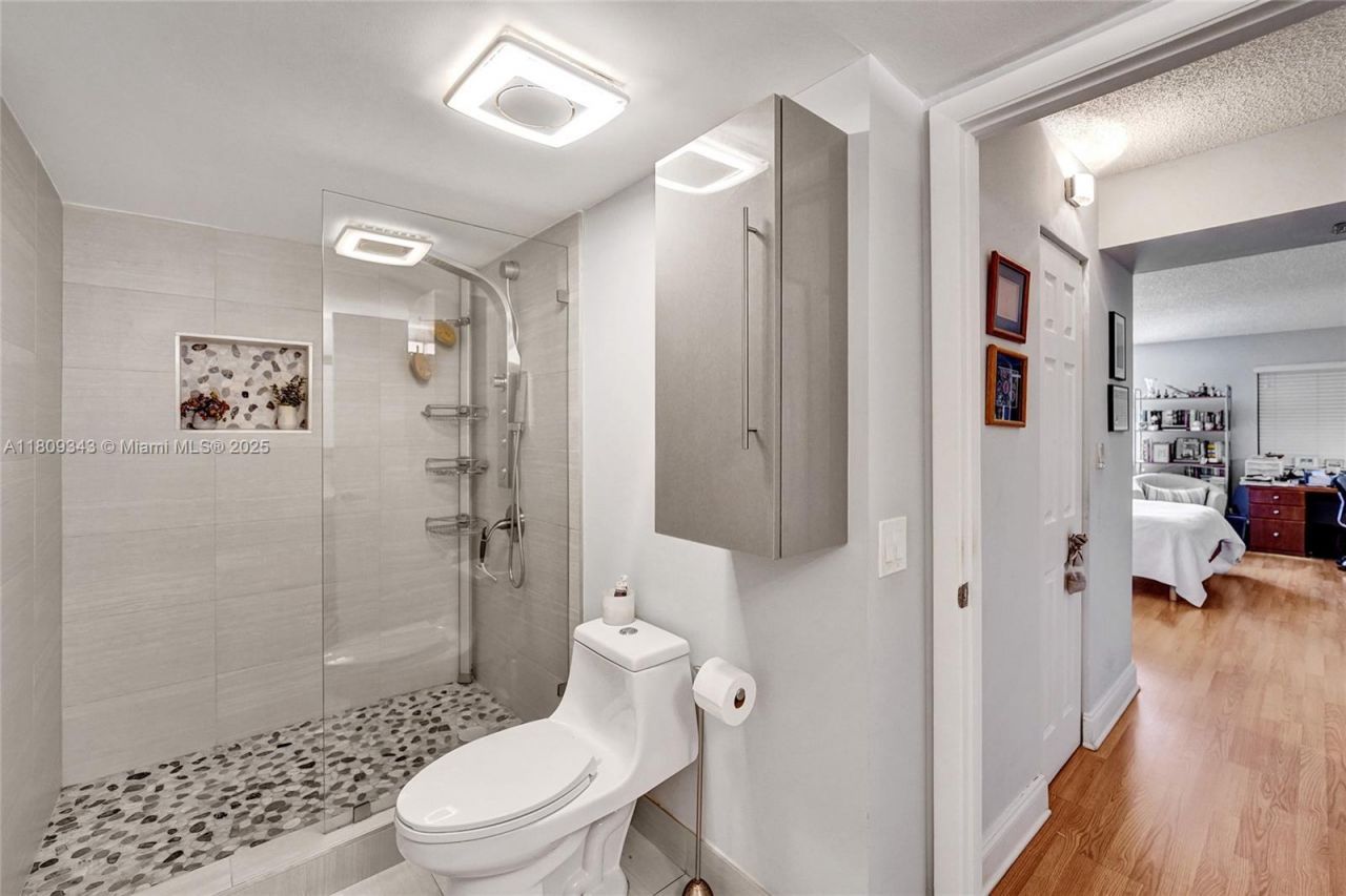 1201 S Ocean Dr, Unit 609S, Hollywood, FL 33019 Photo