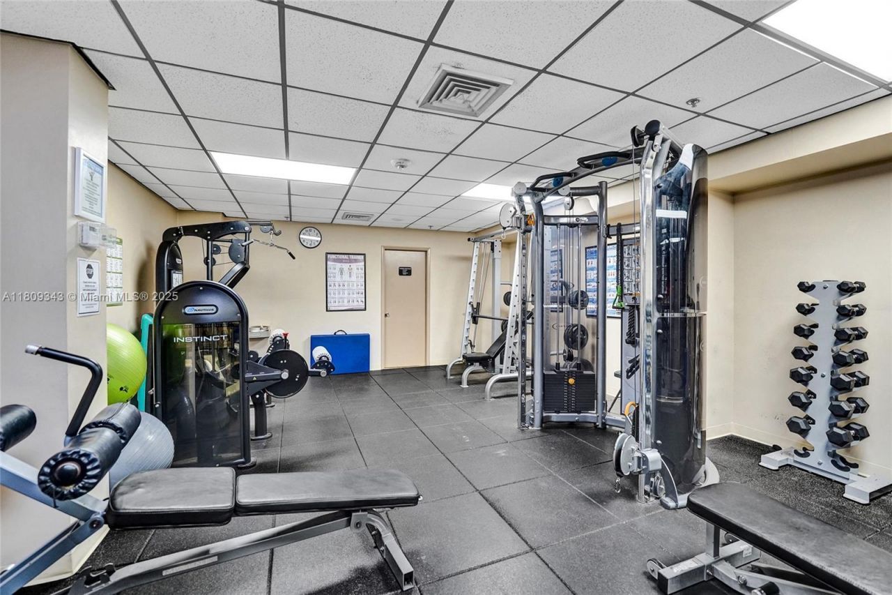 1201 S Ocean Dr, Unit 609S, Hollywood, FL 33019 Photo