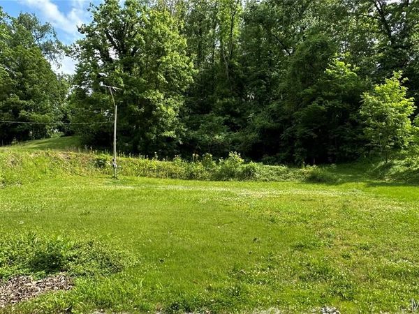 636 Fern Drive, Belleville, IL 62223