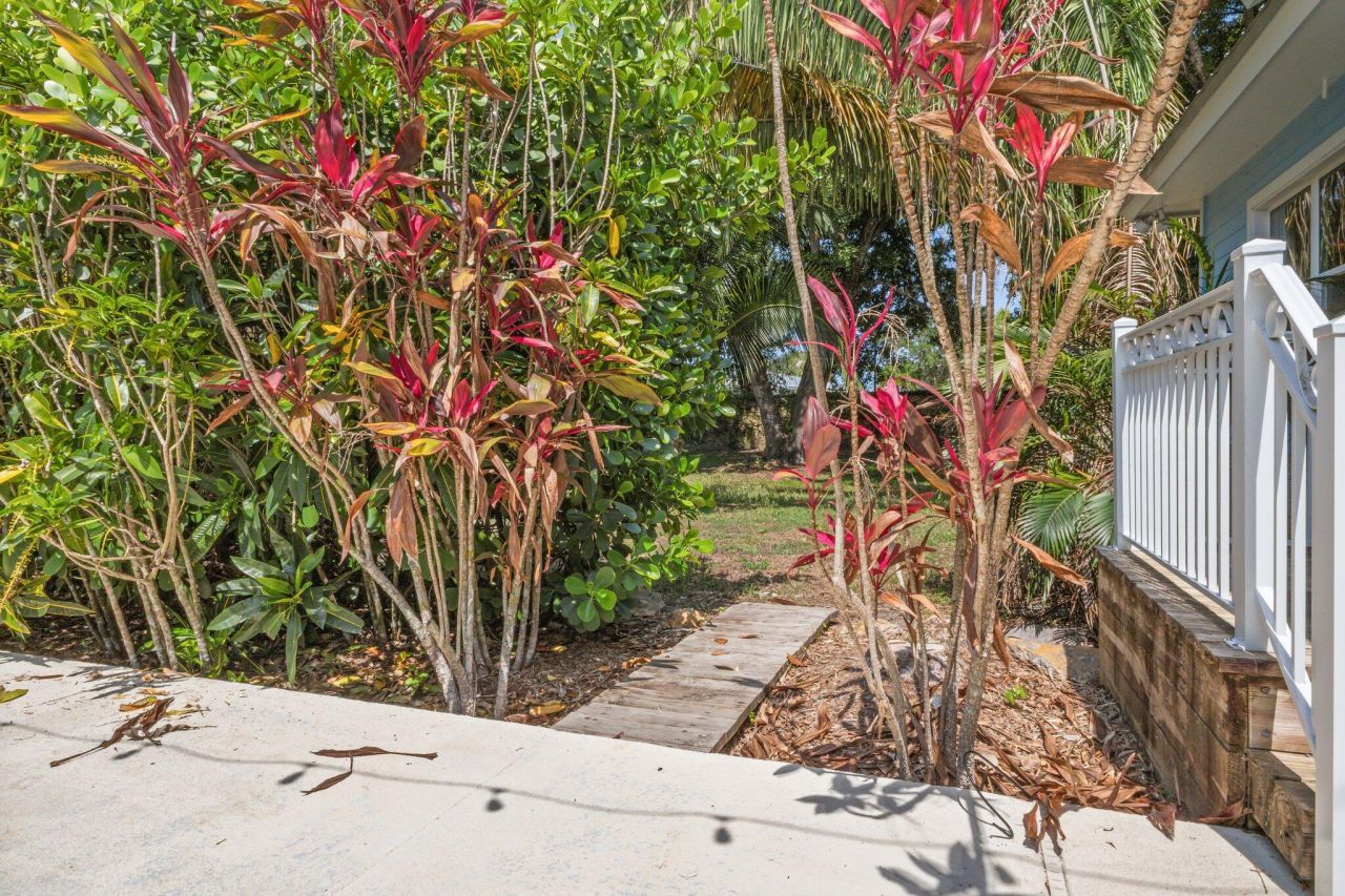 1293 SW Heather Terrace, Stuart, FL 34997 Photo