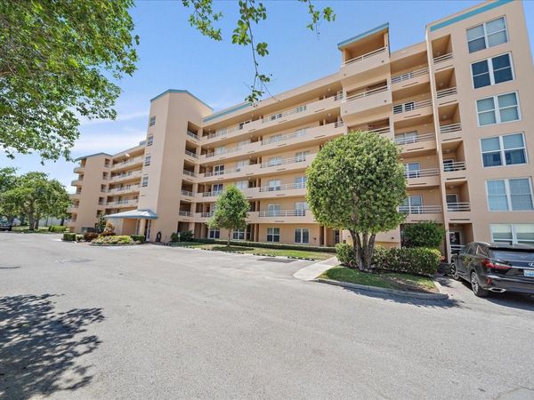 4570 PINEBROOK CIRCLE, Unit 508, BRADENTON, FL 34209