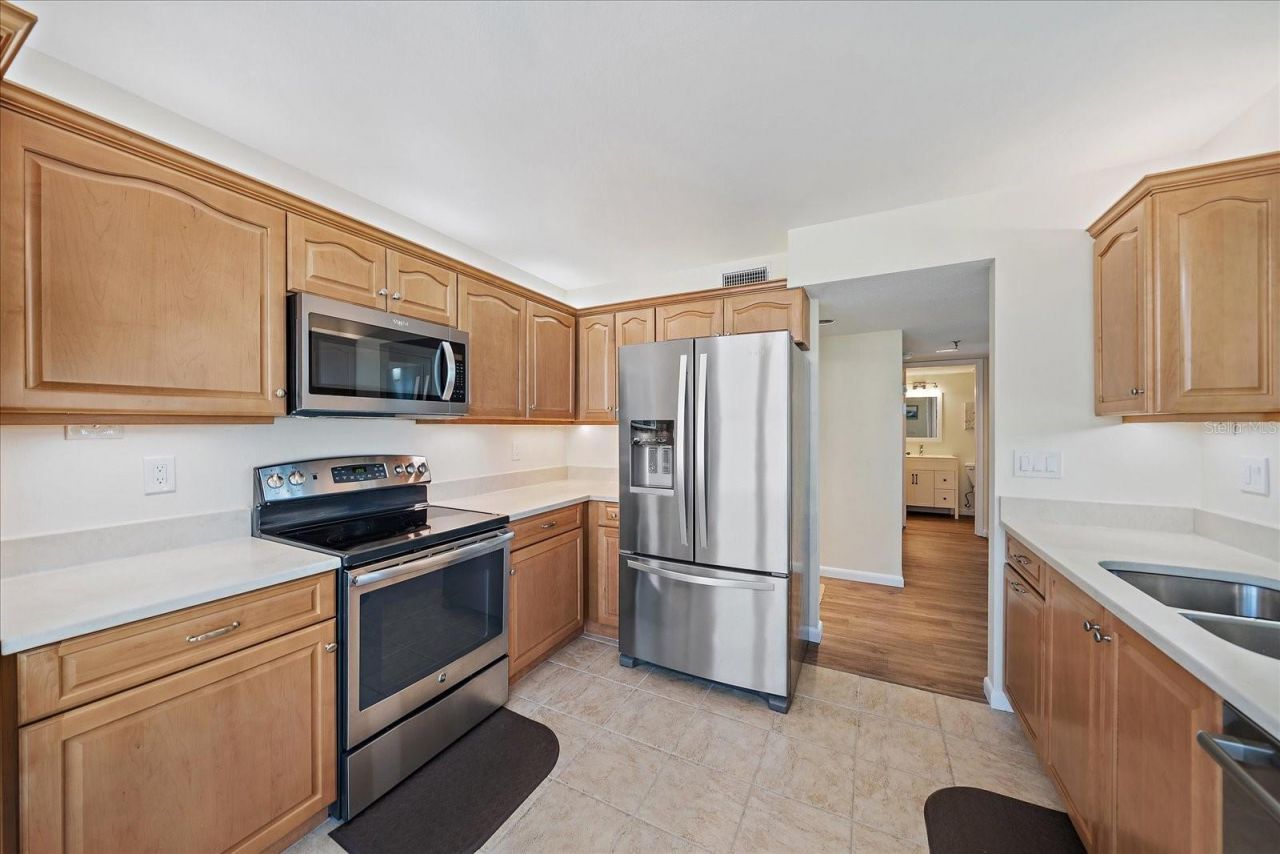 4570 Pinebrook Circle, Unit 508, Bradenton, FL 34209 Photo