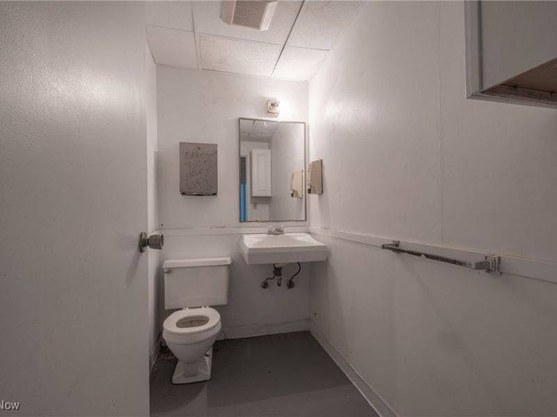 1194 E 60th Street, Cleveland, OH 44103 Photo 33