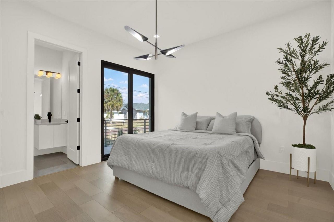 908 W Fribley Street, Tampa, FL 33603 Photo