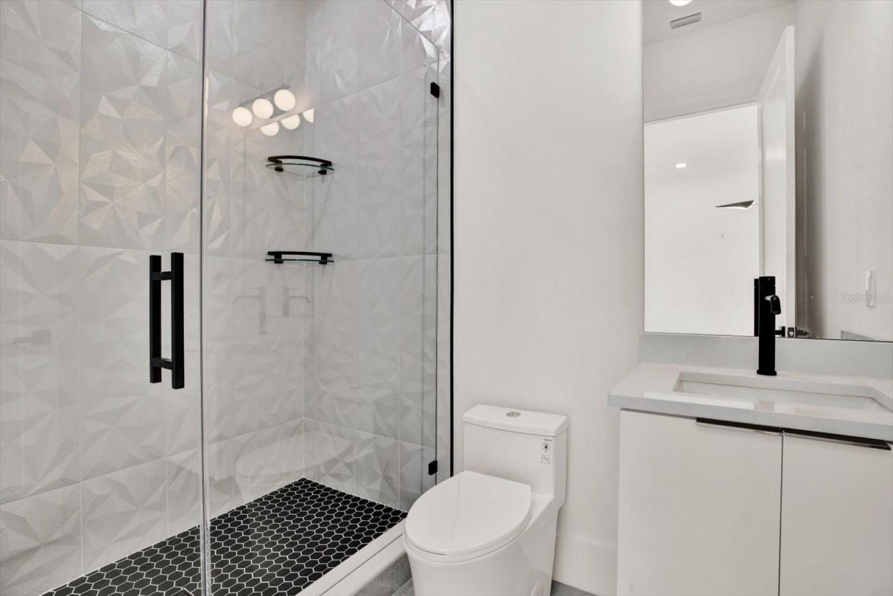 908 W Fribley Street, Tampa, FL 33603 Photo