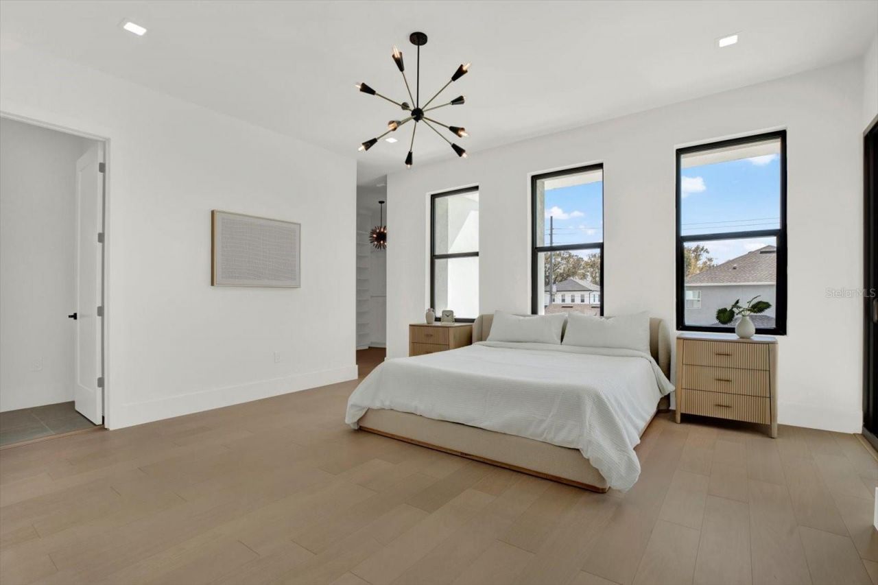 908 W Fribley Street, Tampa, FL 33603 Photo